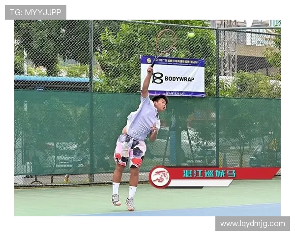 深圳网球队的盯防策略揭秘:如何在网球比赛中实现战术深度与团队协作 深圳网球队的盯防策略揭秘:如何在网球比赛中实现战术深度与团队协作