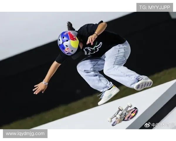 滑板战术解析:广州滑板队的创新进攻体系与团队协作策略探讨 滑板战术解析:广州滑板队的创新进攻体系与团队协作策略探讨