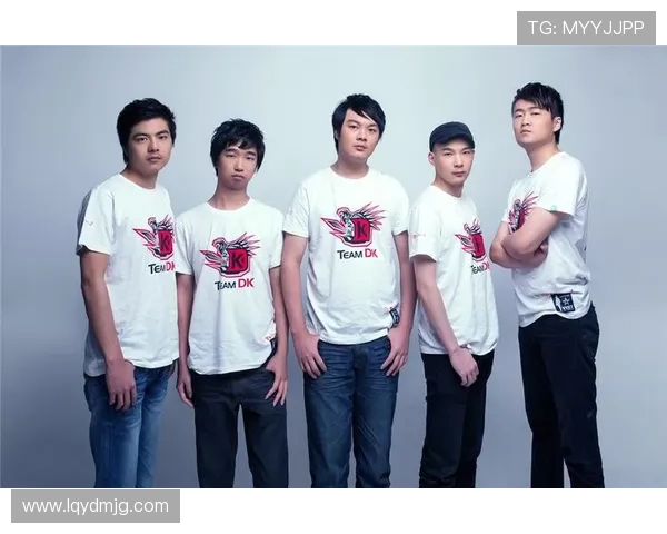 聚焦DOTA2FPX战队默契配合与战术分析的深度探讨