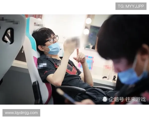 赛后分析:FPX与V5对决中的速度之争与战术思考