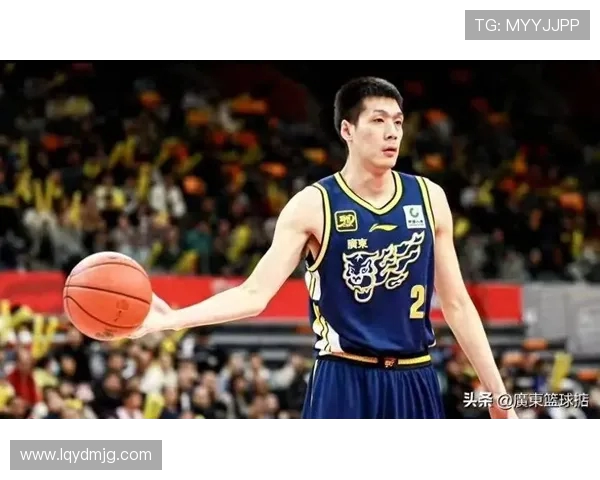 任骏飞领衔球队奋勇拼搏展现篮球精神助力球队再创辉煌成就 任骏飞领衔球队奋勇拼搏展现篮球精神助力球队再创辉煌成就