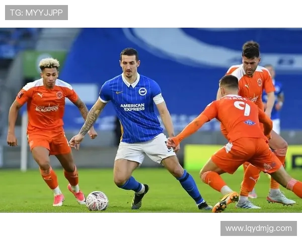 布莱克浦对阵桑德兰精彩比赛直播全程回顾与分析 布莱克浦对阵桑德兰精彩比赛直播全程回顾与分析