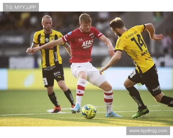 日本与泰国足球比赛的最终比分揭晓,精彩瞬间回顾与分析 日本与泰国足球比赛的最终比分揭晓,精彩瞬间回顾与分析