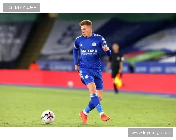 牛津联与巴恩斯利激战正酣比分揭晓引发热议